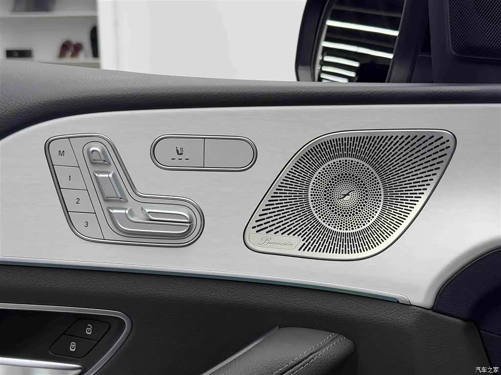 Mercedes-Benz GLE, 2023 19