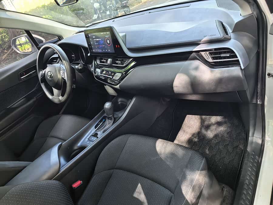 Toyota IZOA 2022, фото 12