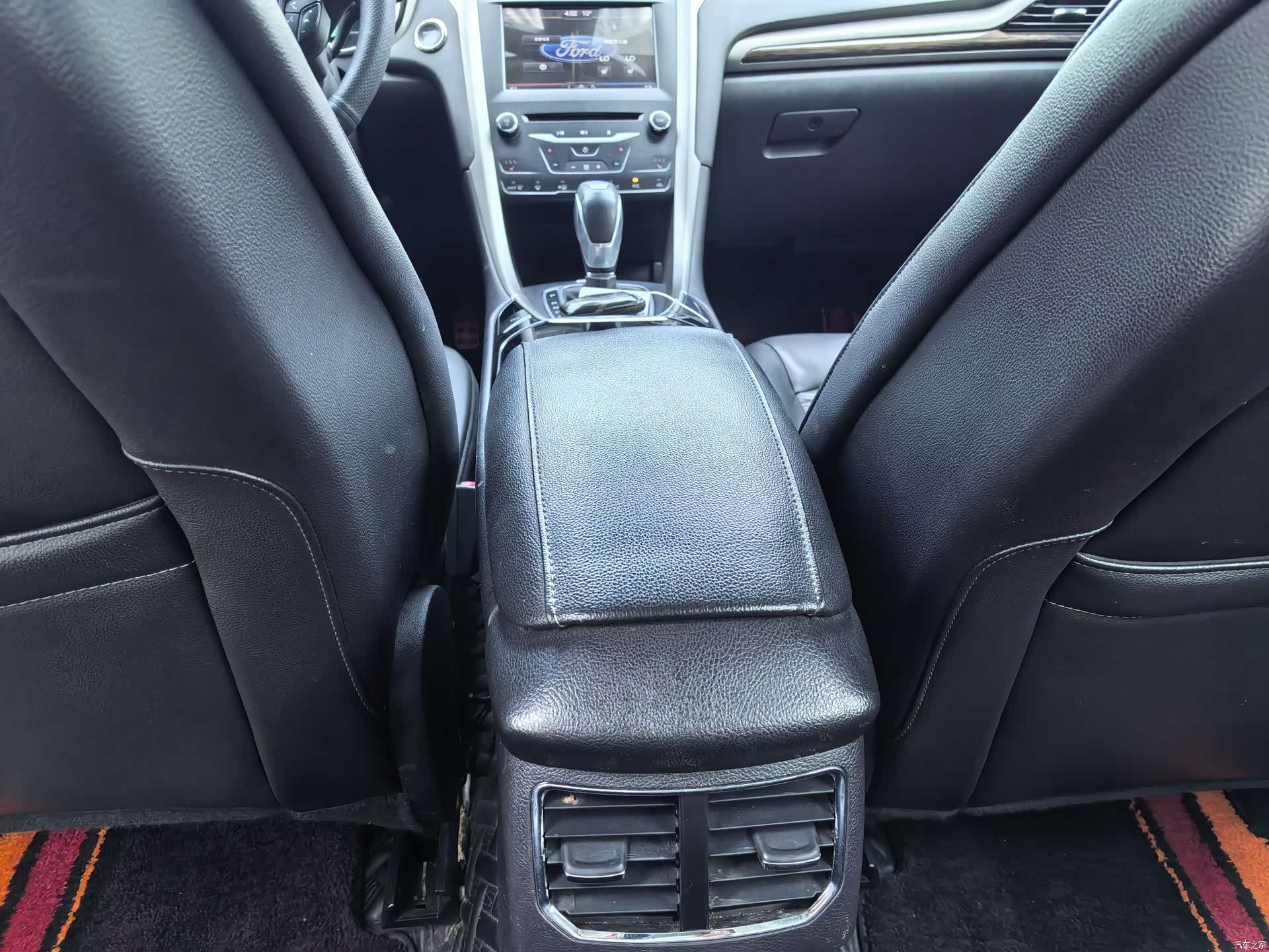 Ford Mondeo, 2014 6