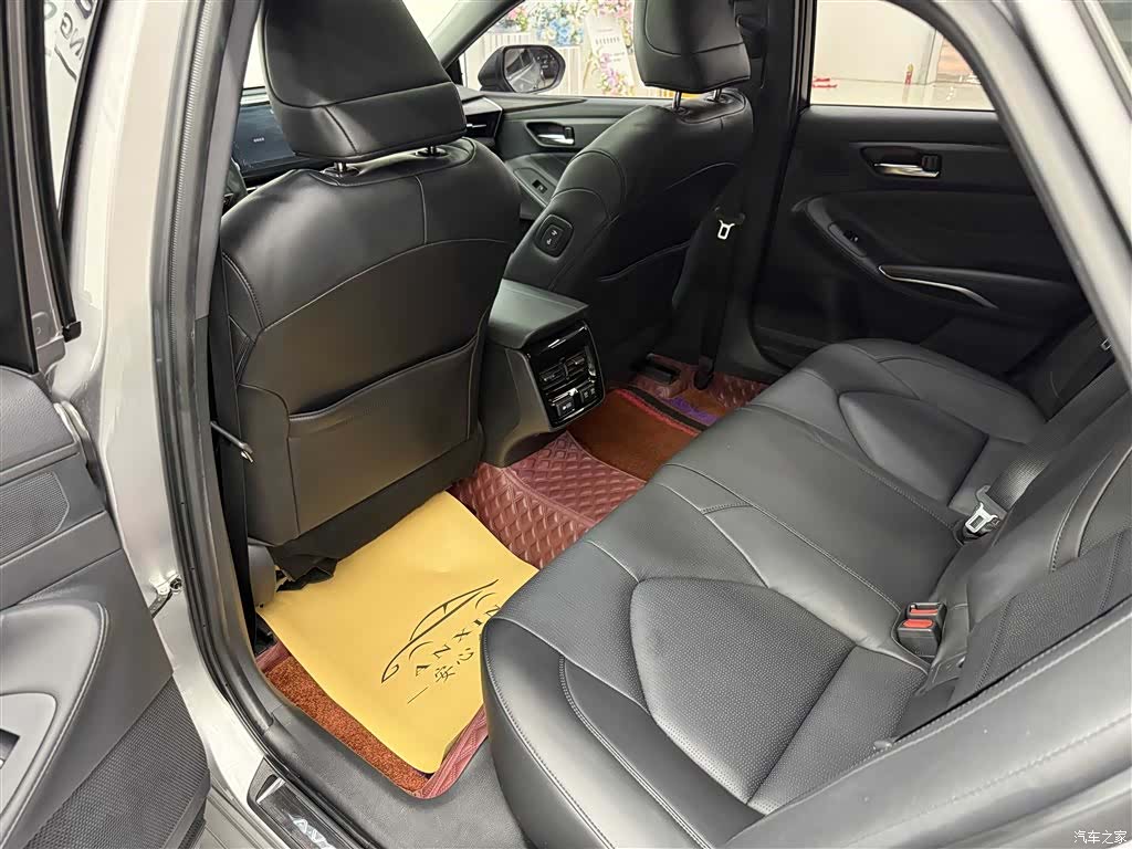 Toyota Avalon, 2020 9