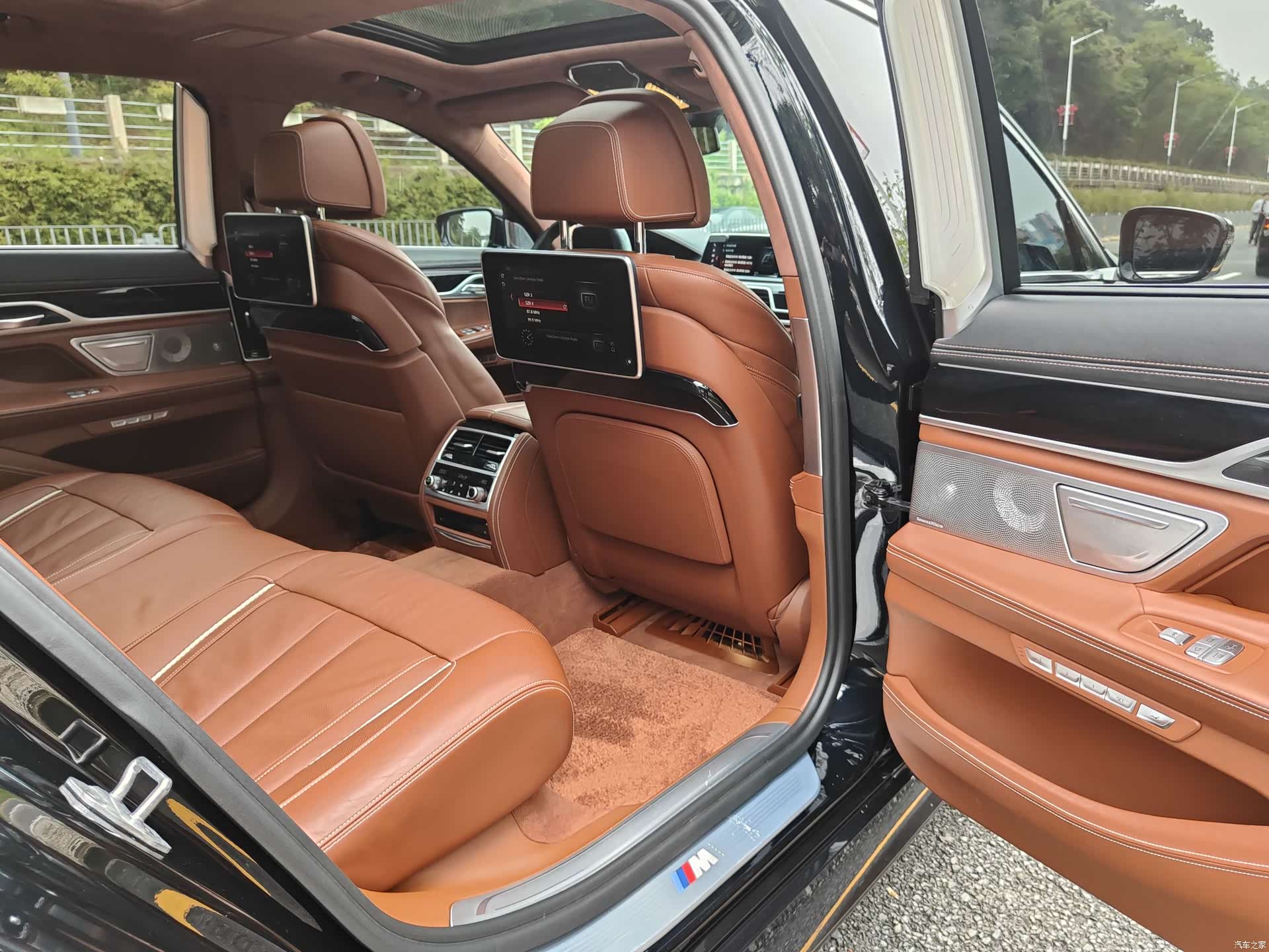 BMW 7 Series, 2017 23