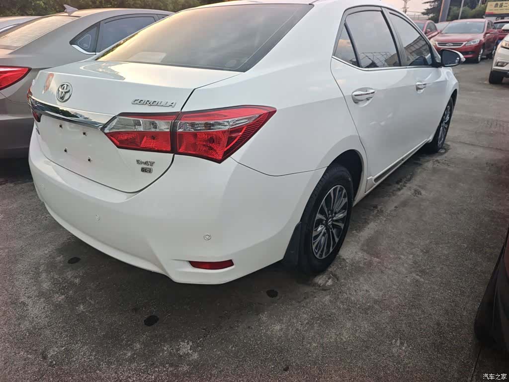 Toyota Corolla, 2017 все фото