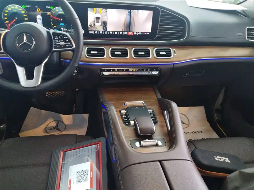 Mercedes-Benz GLE Mercedes-Benz GLE