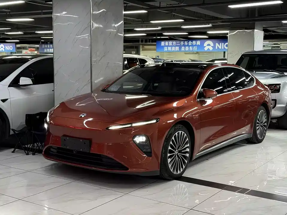 NIO ET7