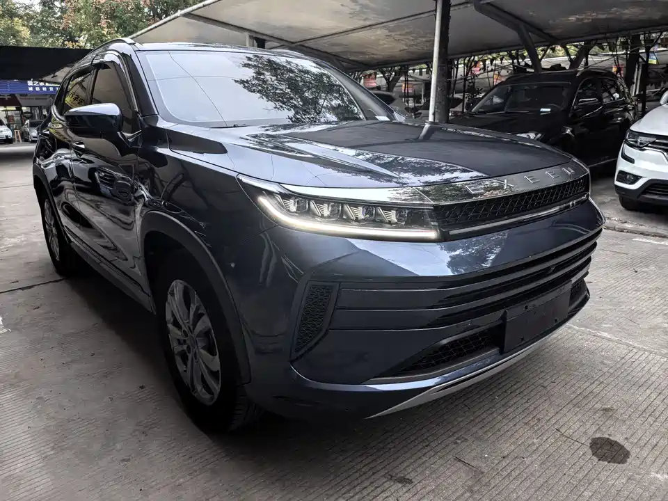 Exeed Chasing the wind