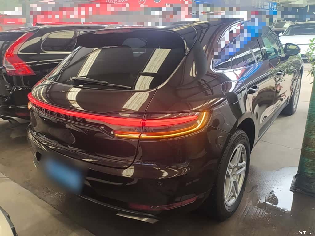 Porsche Macan, 2023 все фото
