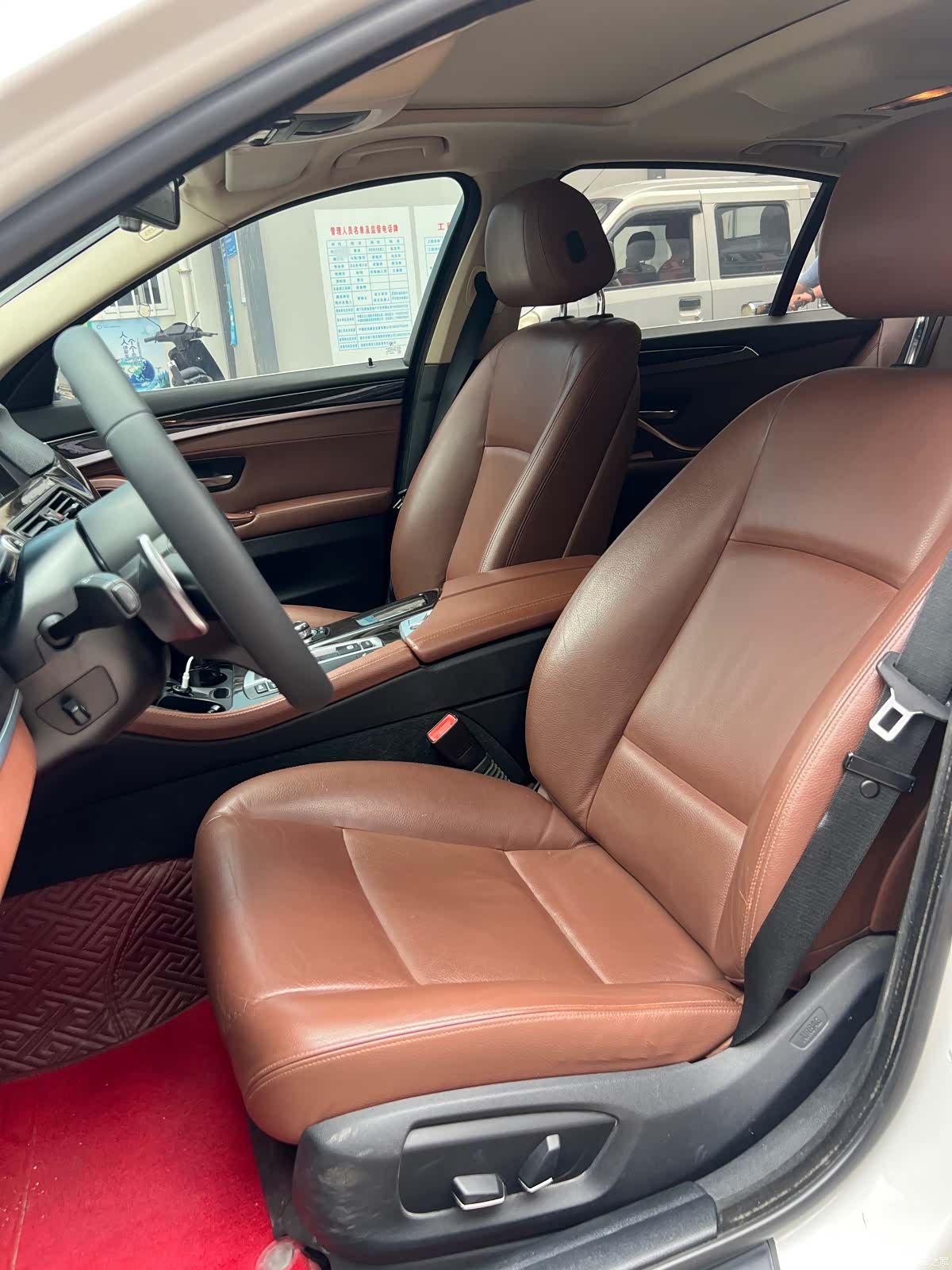 BMW 5 Series, 2015 4