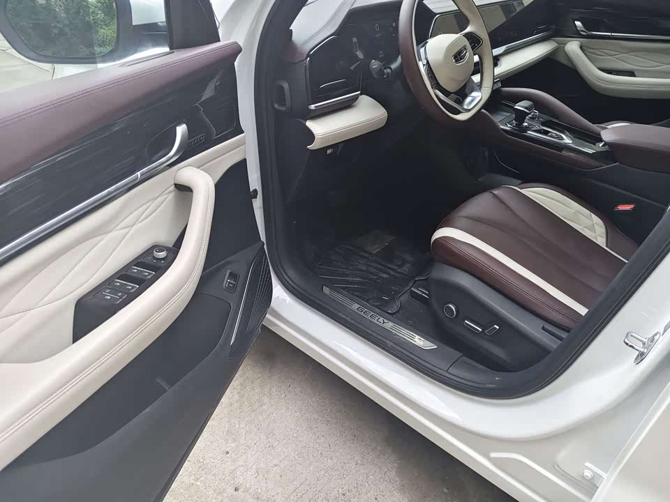 Dongfeng Wuhan Car
