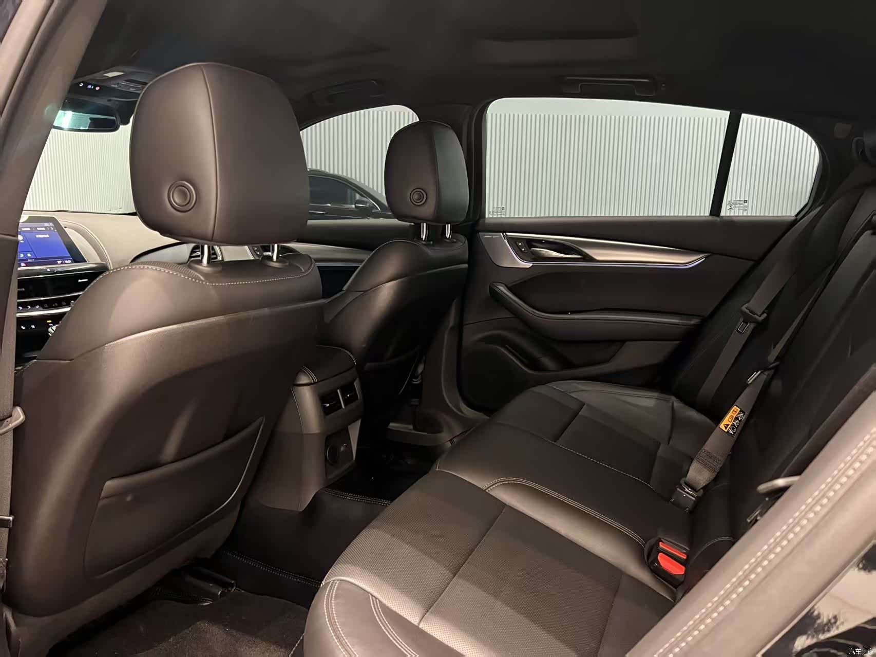 Cadillac CT5, 2023 6