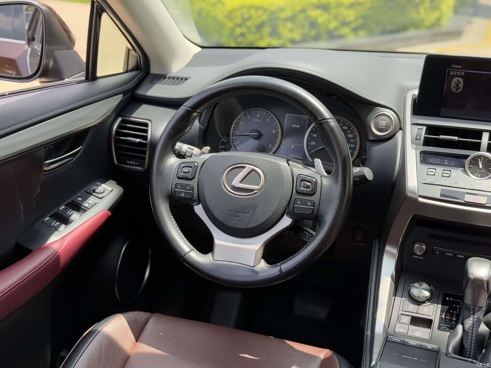 Lexus NX, 2019 9