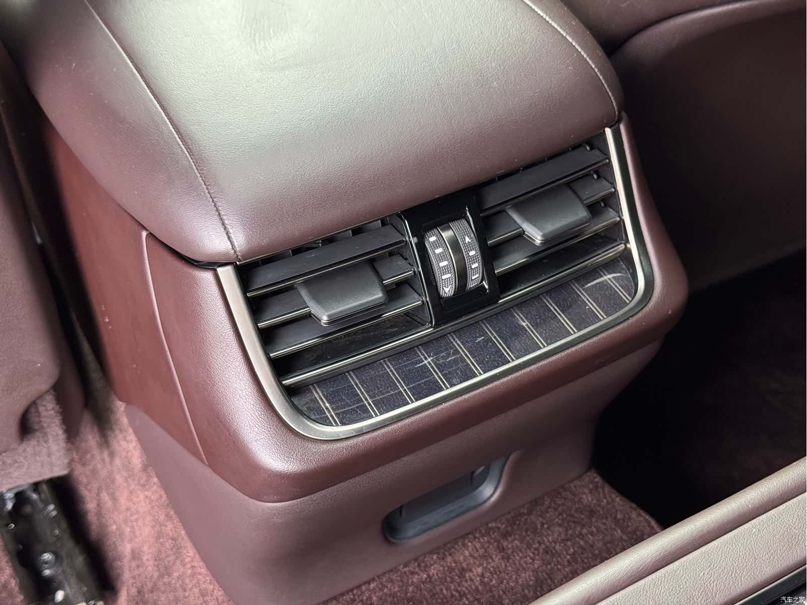 Lexus LS, 2020 13