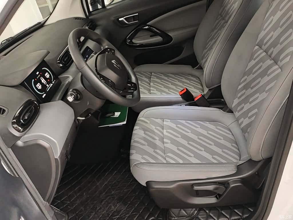 Leapmotor T03, 2024 15
