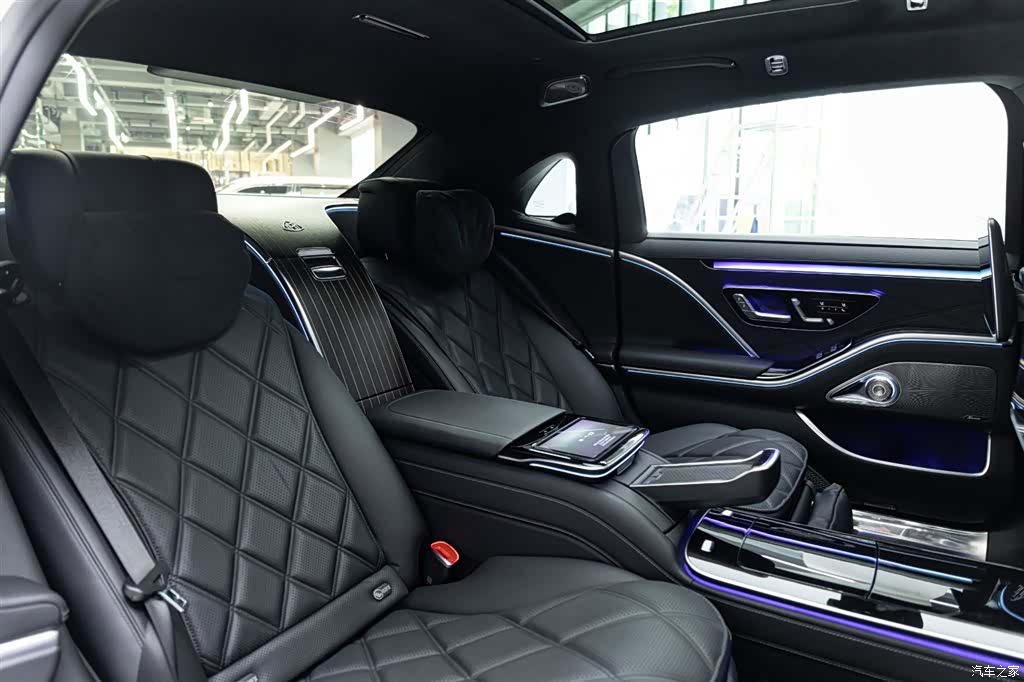 Maybach S-Class, 2022 14