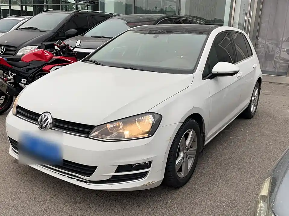 Volkswagen golf
