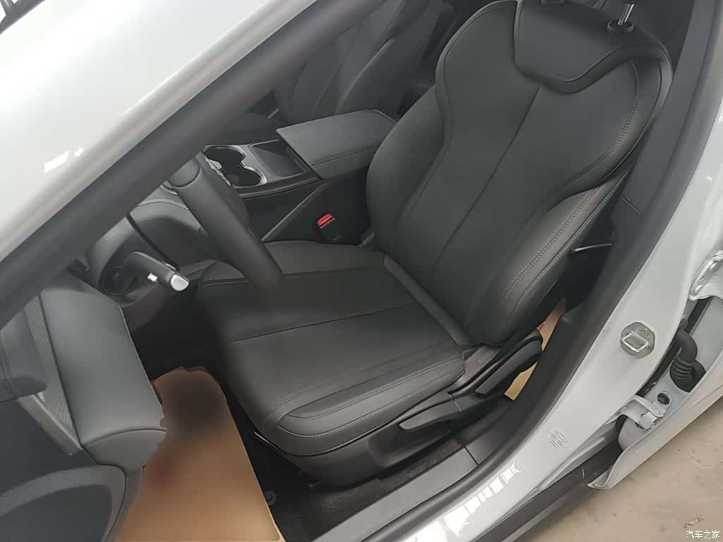 BYD Qin, 2026 15