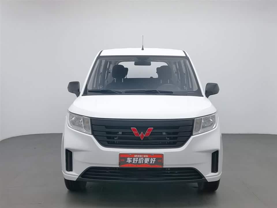 Wuling Wuling Hongguang PLUS