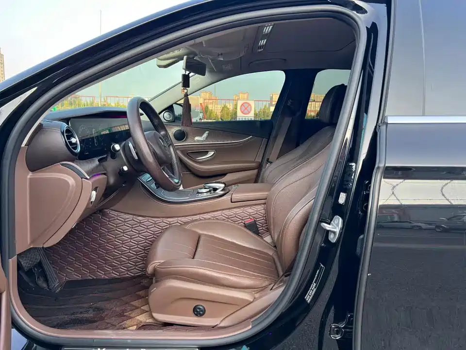Mercedes-Benz E-class Mercedes-Benz E-class