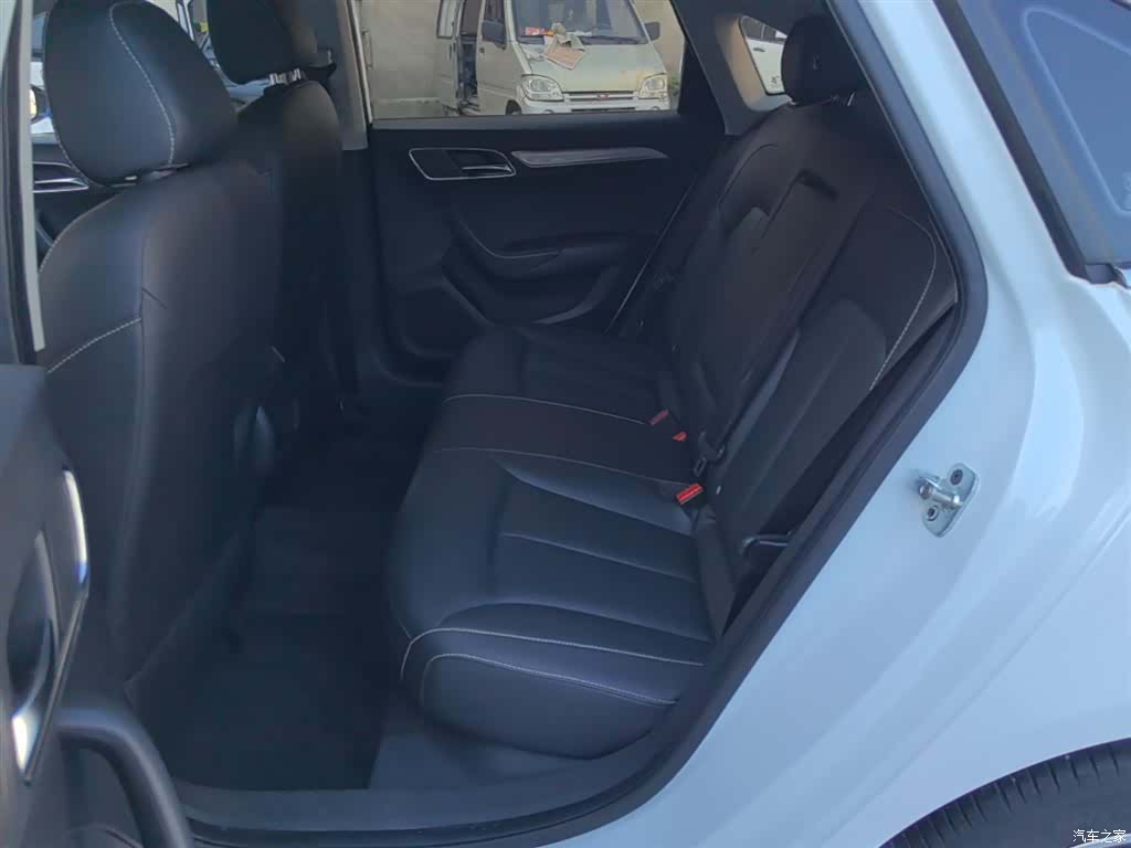 Roewe i6, 2019 17
