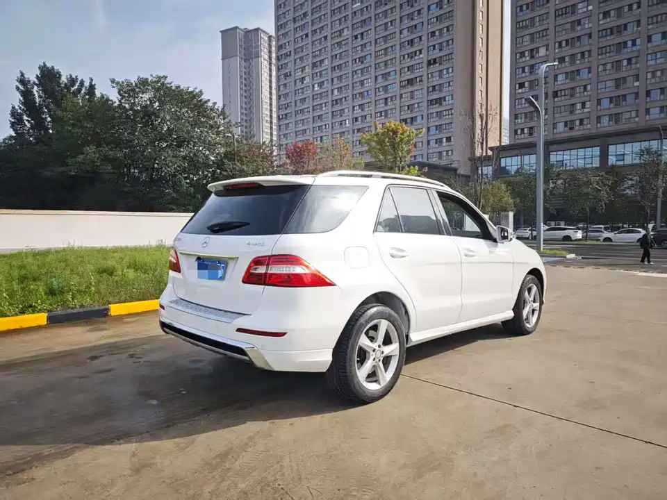 Mercedes-Benz M class