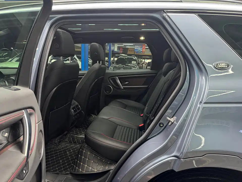 Land Rover Discover sports