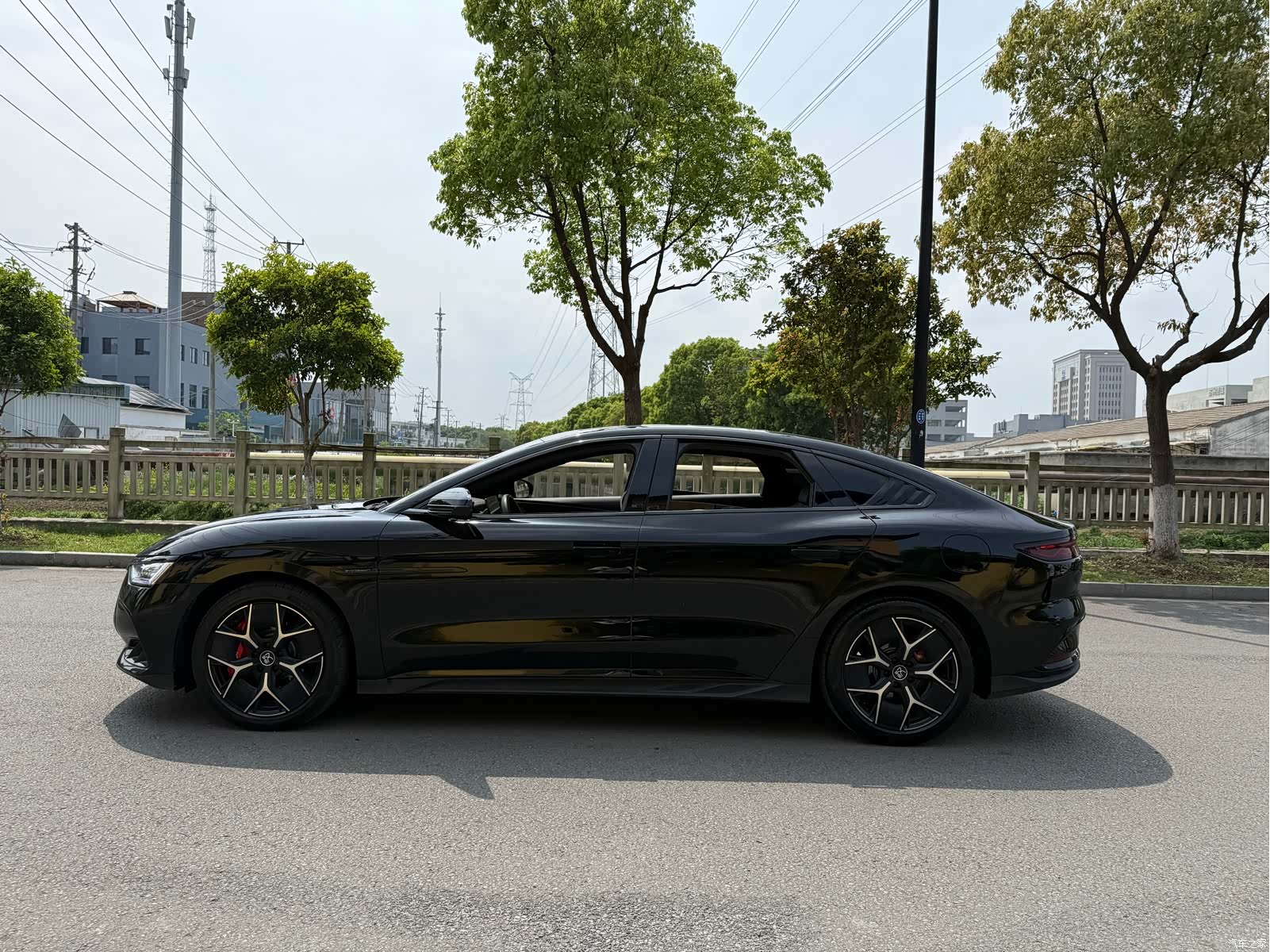 BYD Han, 2023 8