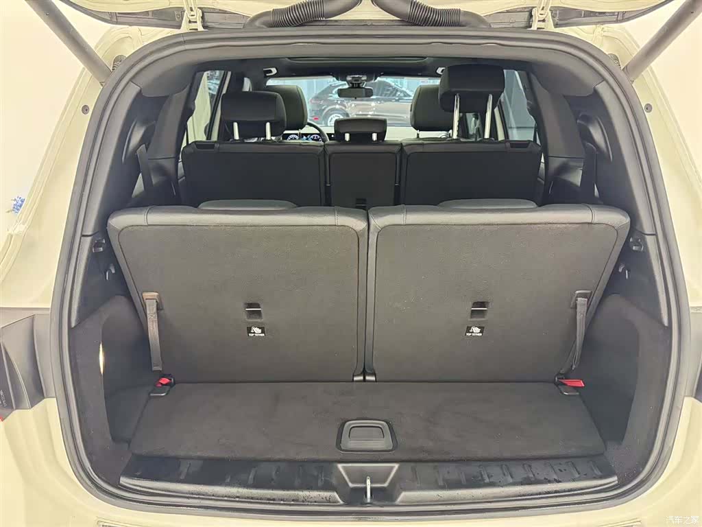 Mercedes-Benz GLB, 2020 12