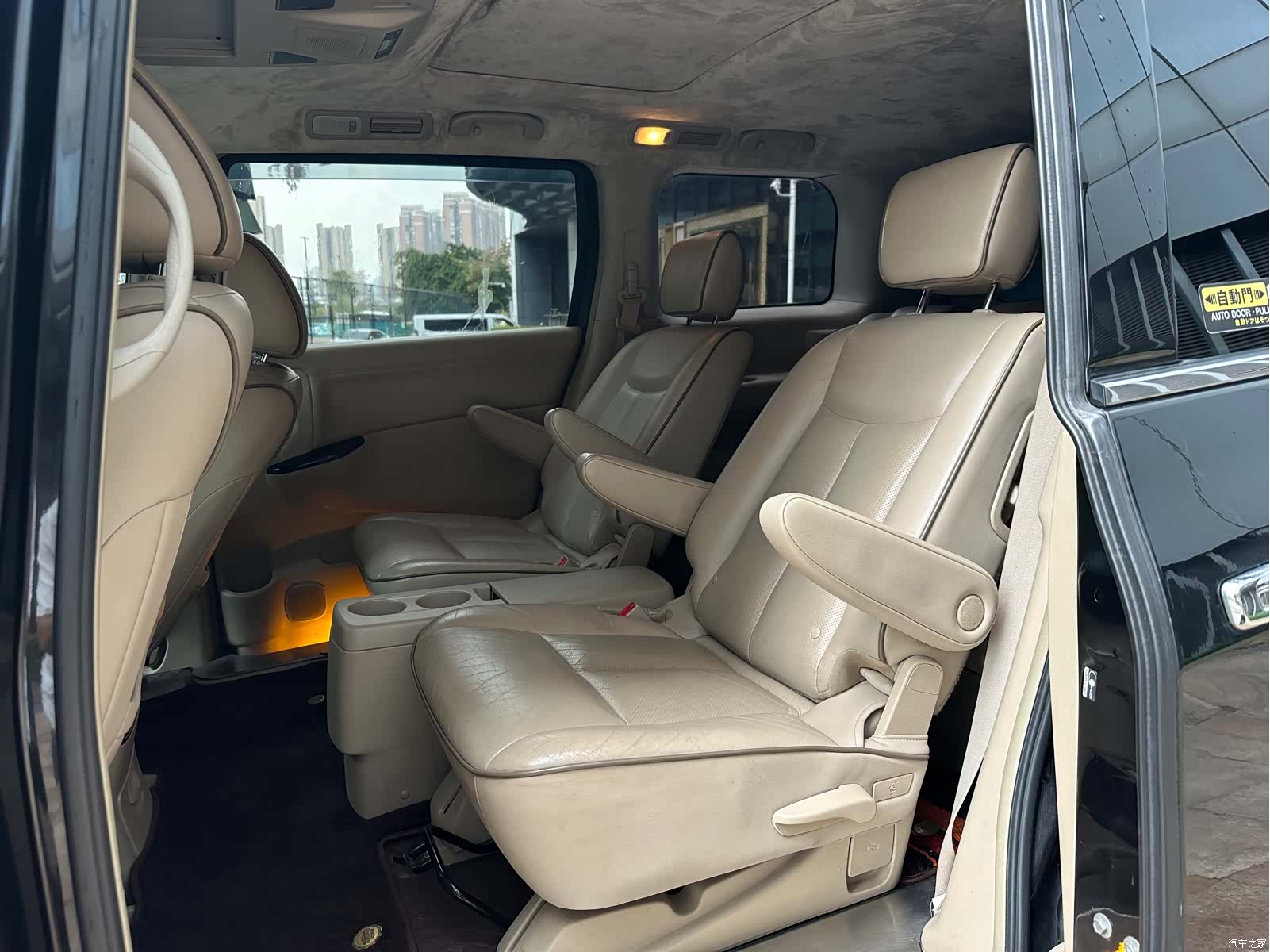Nissan SL, 2014 8