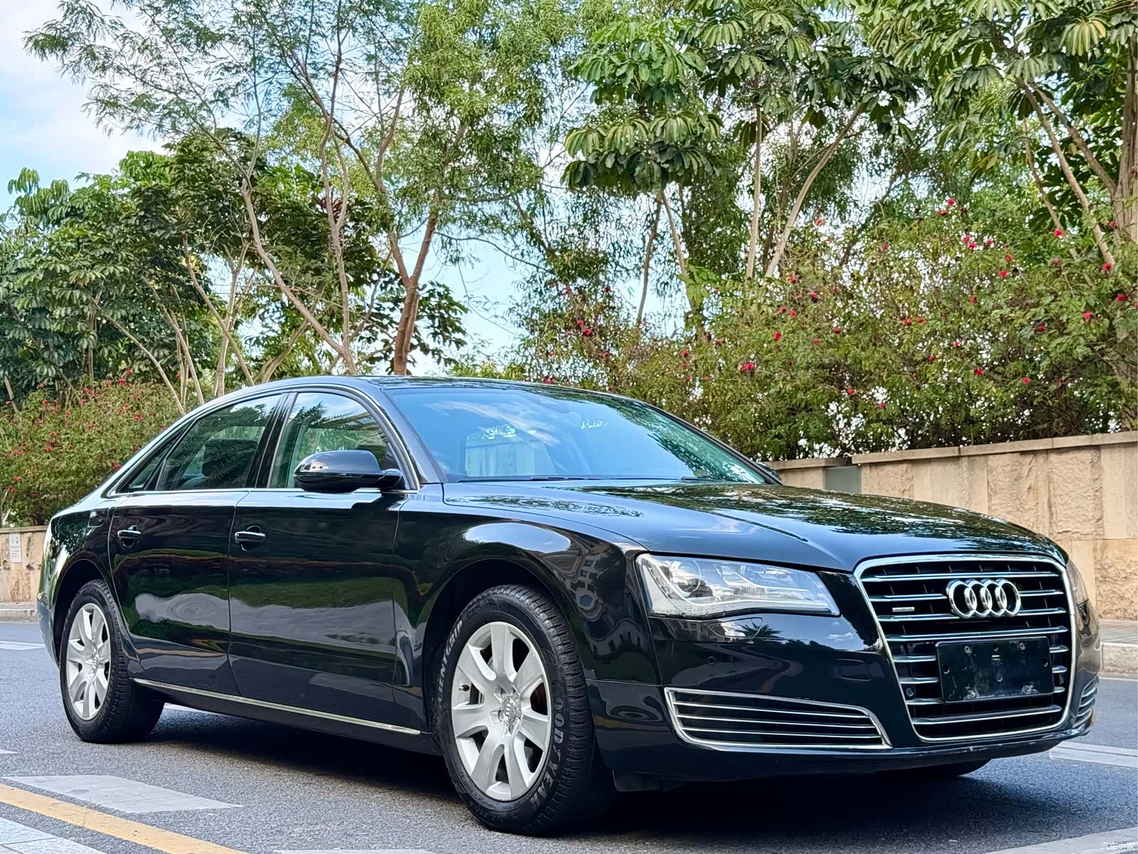 Audi A8L, 2013 3