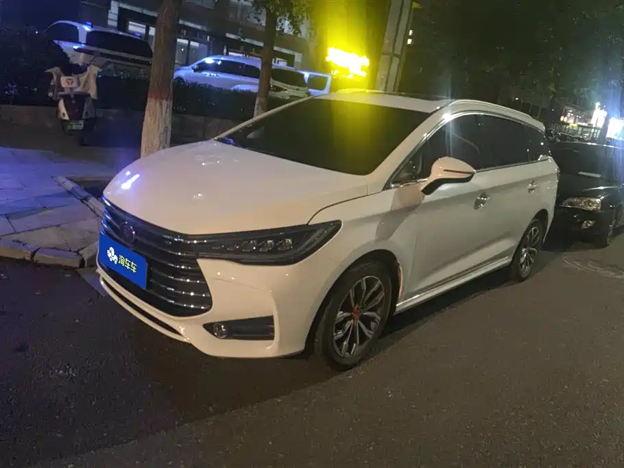 BYD Song MAX