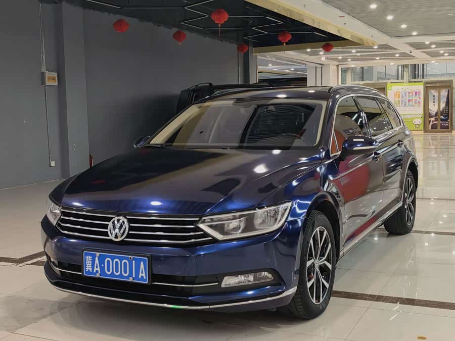 Volkswagen Passat 2017, фото 1