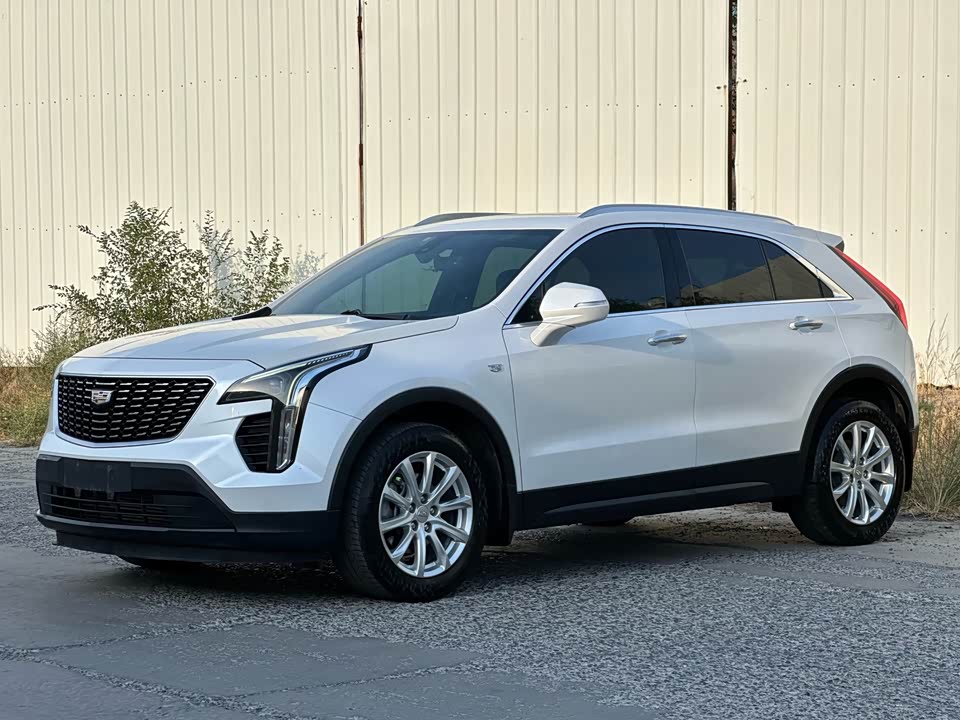 Cadillac XT4