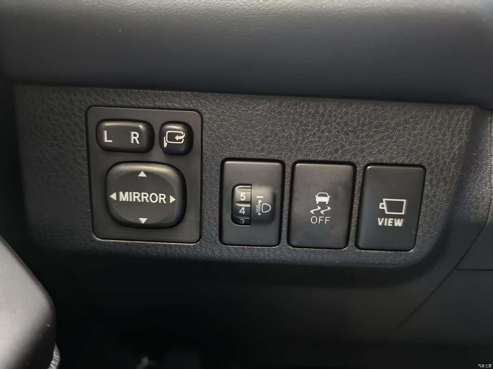 Toyota RAV4, 2017 16