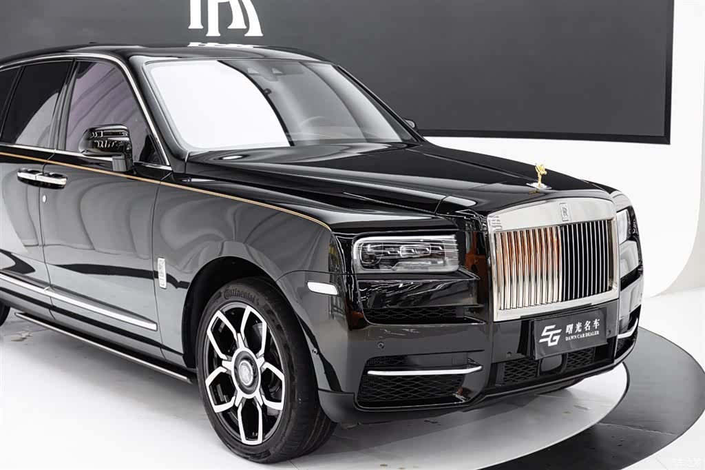 Rolls-Royce Cullinan, 2024 19