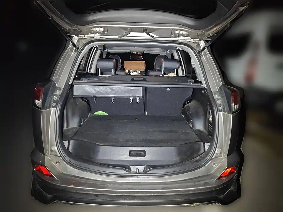 Toyota RAV4 Rongfang