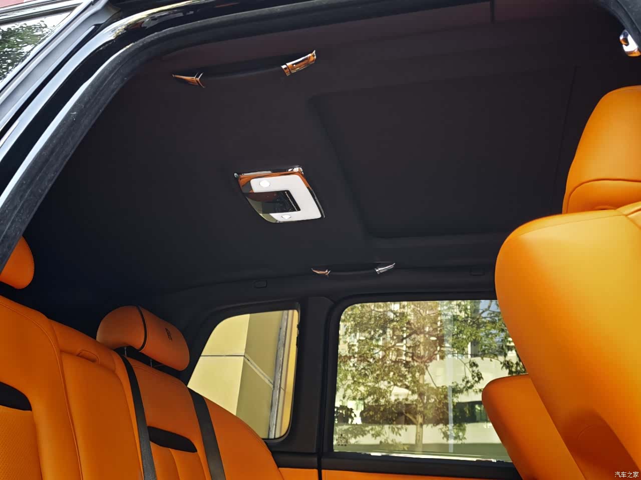 Rolls-Royce Cullinan, 2021 13