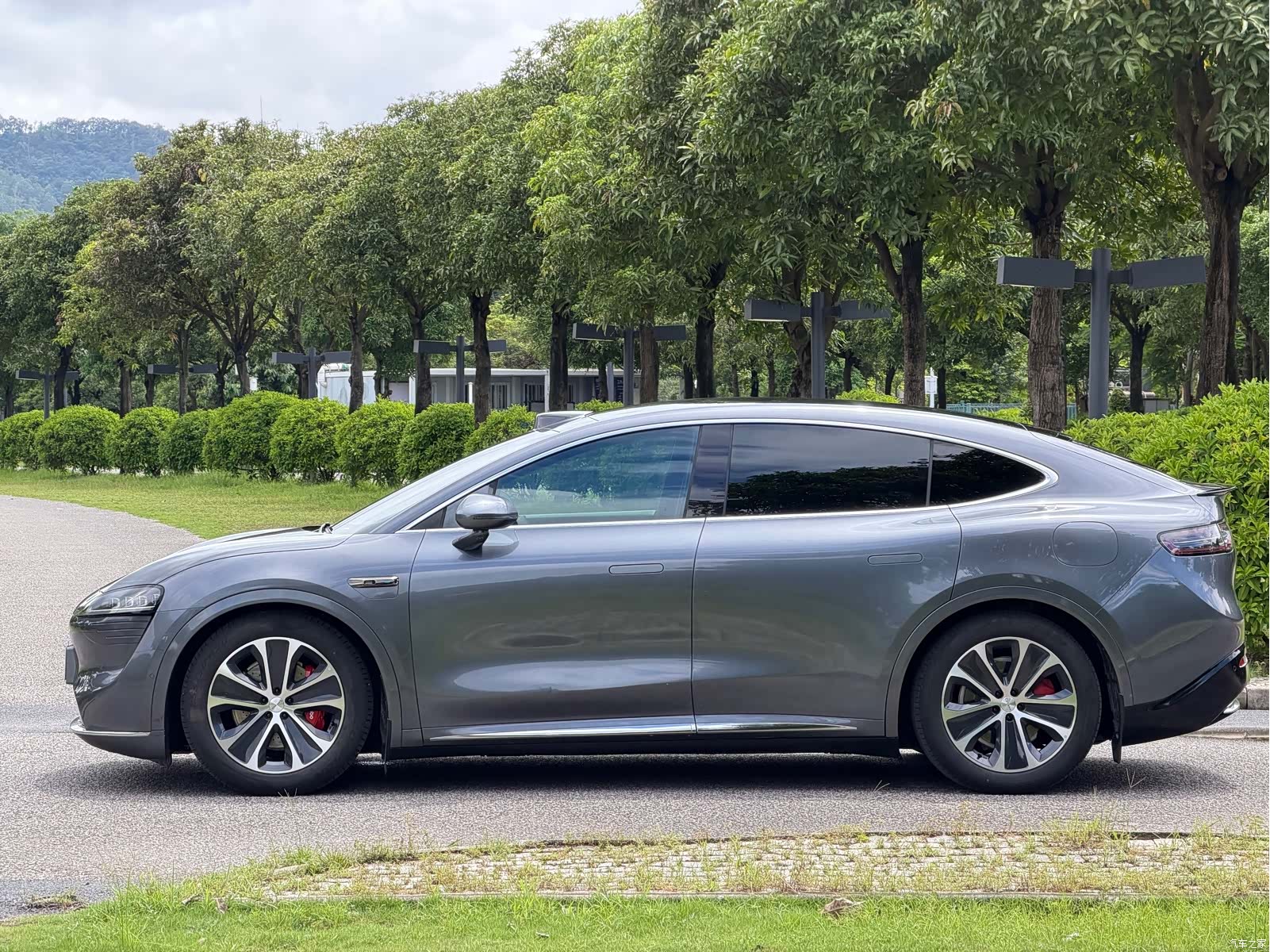 Luxeed R7, 2025 4