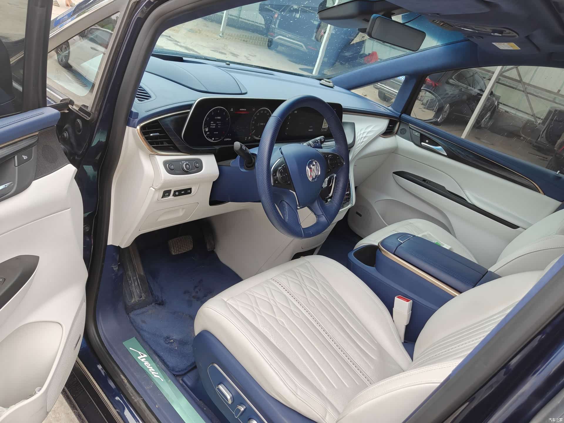 Buick GL8, 2021 6