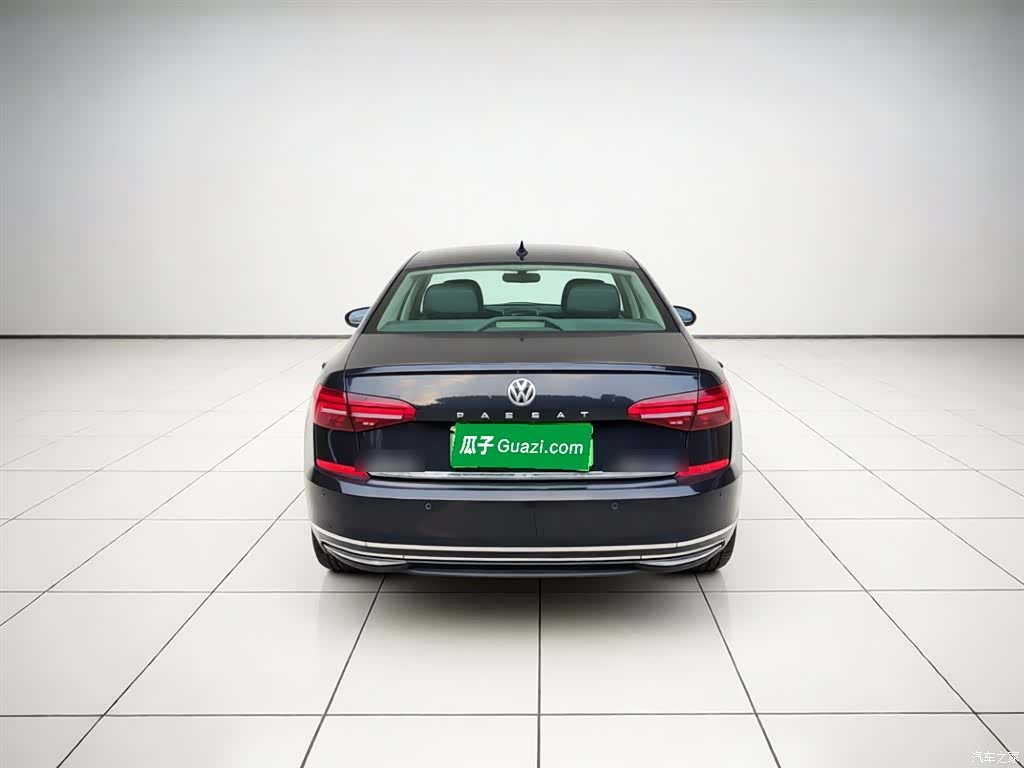 Volkswagen Passat, 2019 все фото