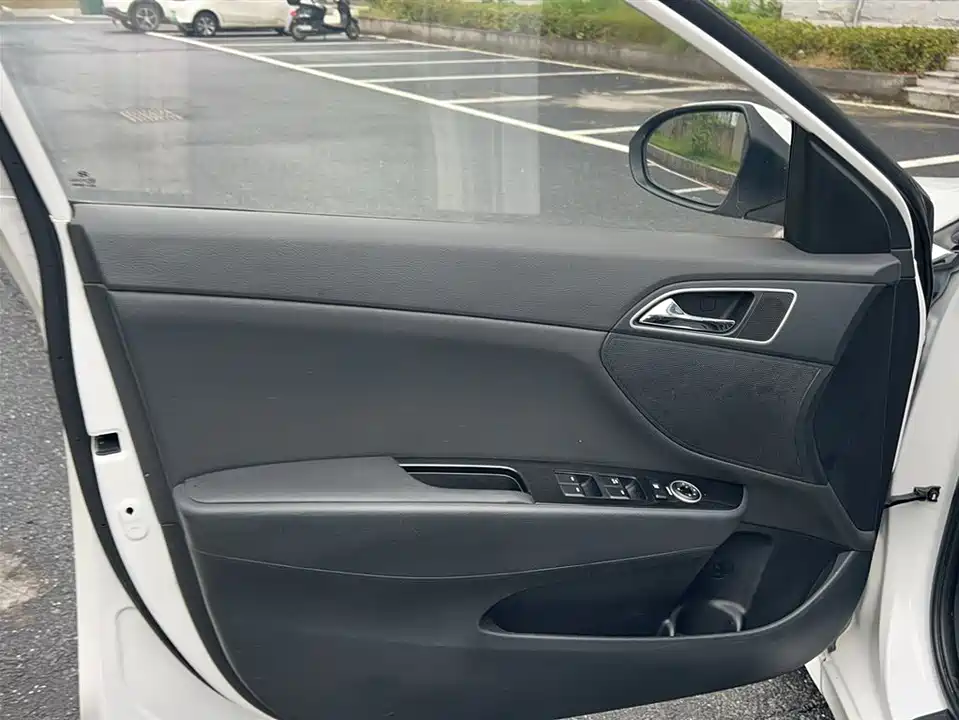 Hyundai Name picture