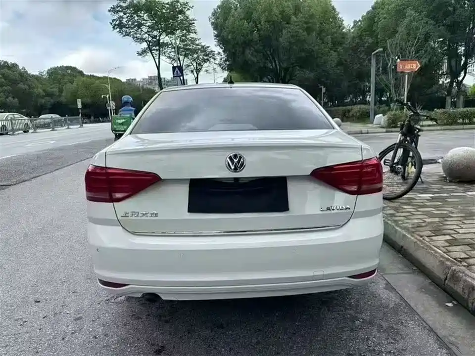 Volkswagen Lavida