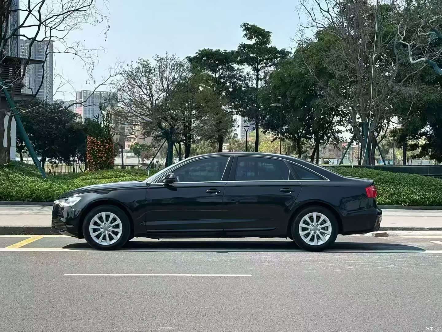 Audi A6L, 2014 3