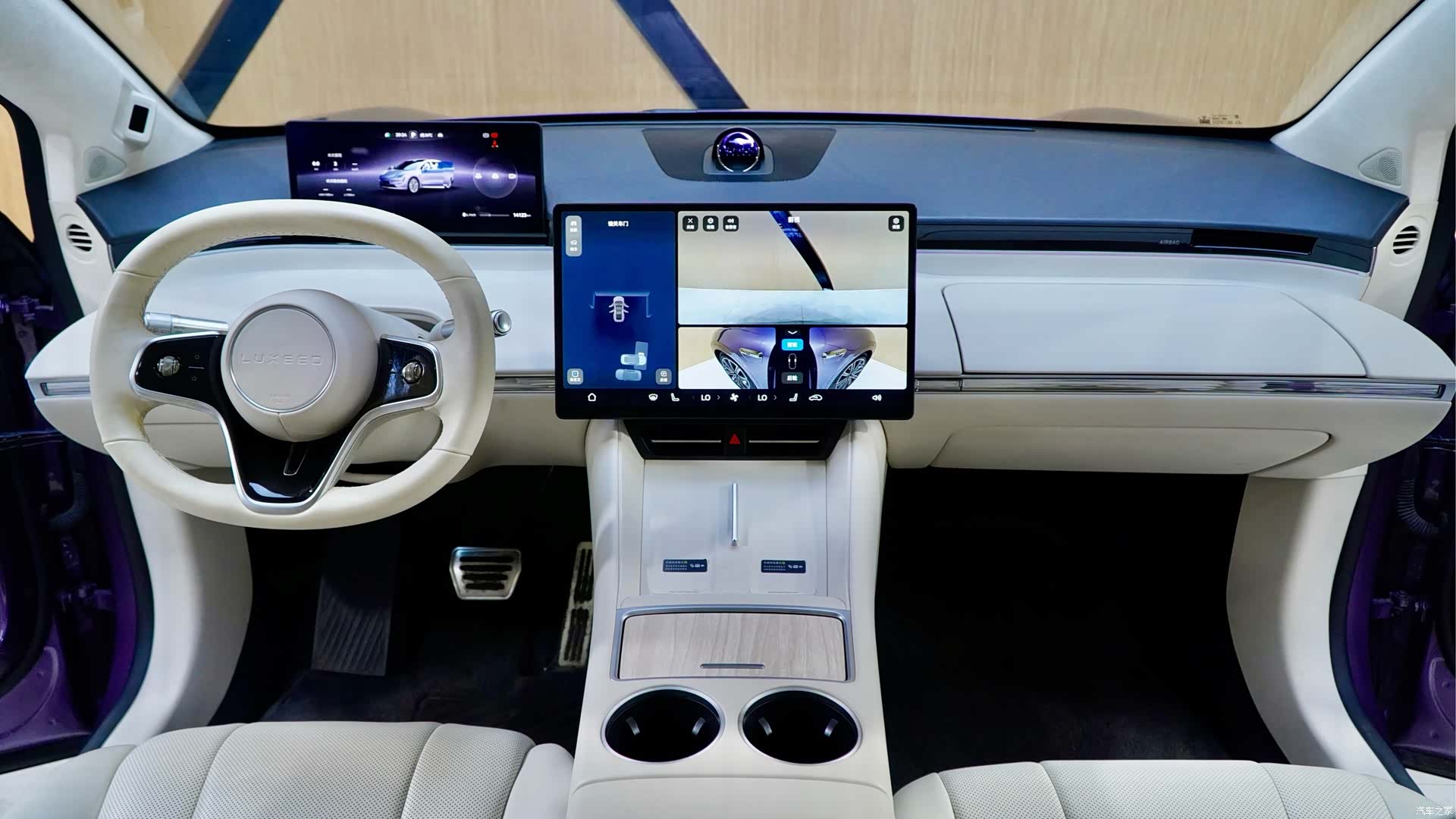 Luxeed R7, 2025 все фото