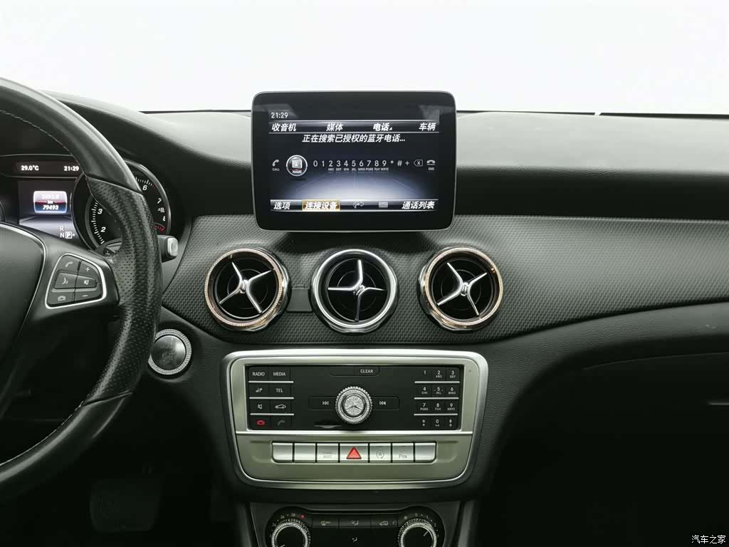 Mercedes-Benz GLA, 2019 12