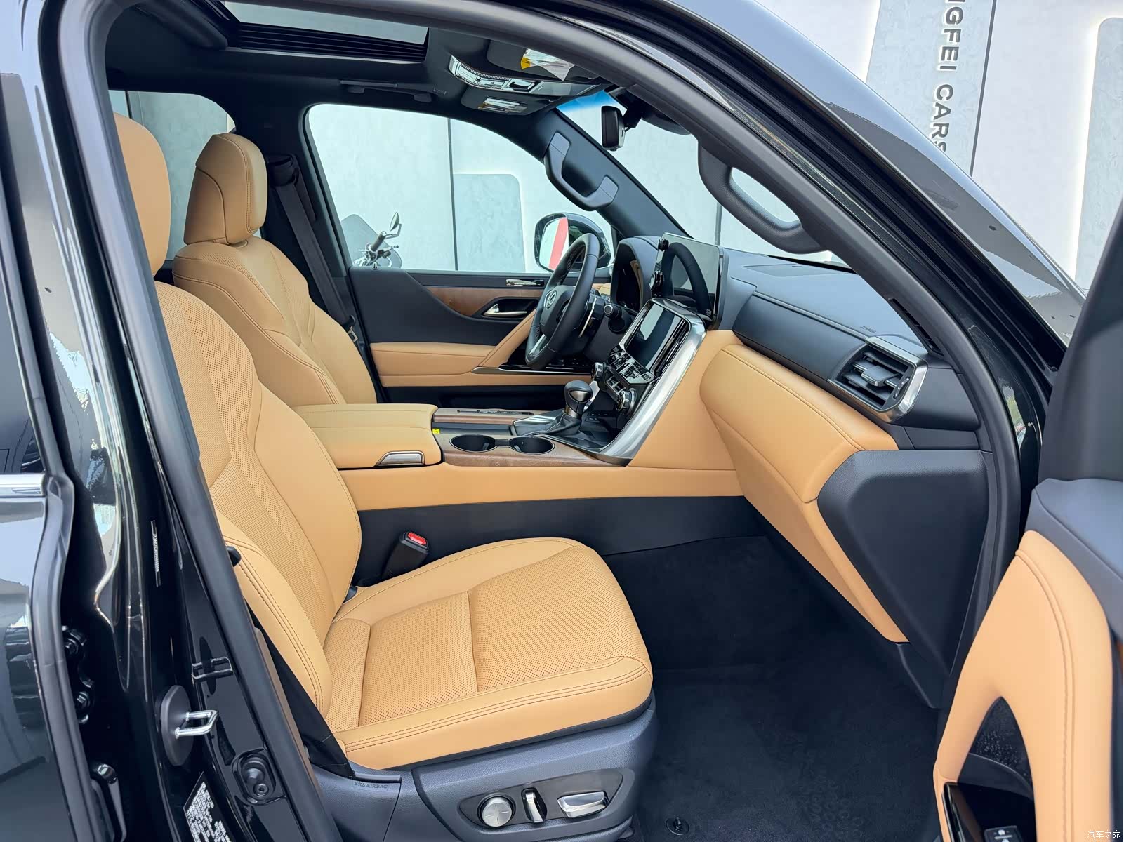 Lexus LX, 2024 16