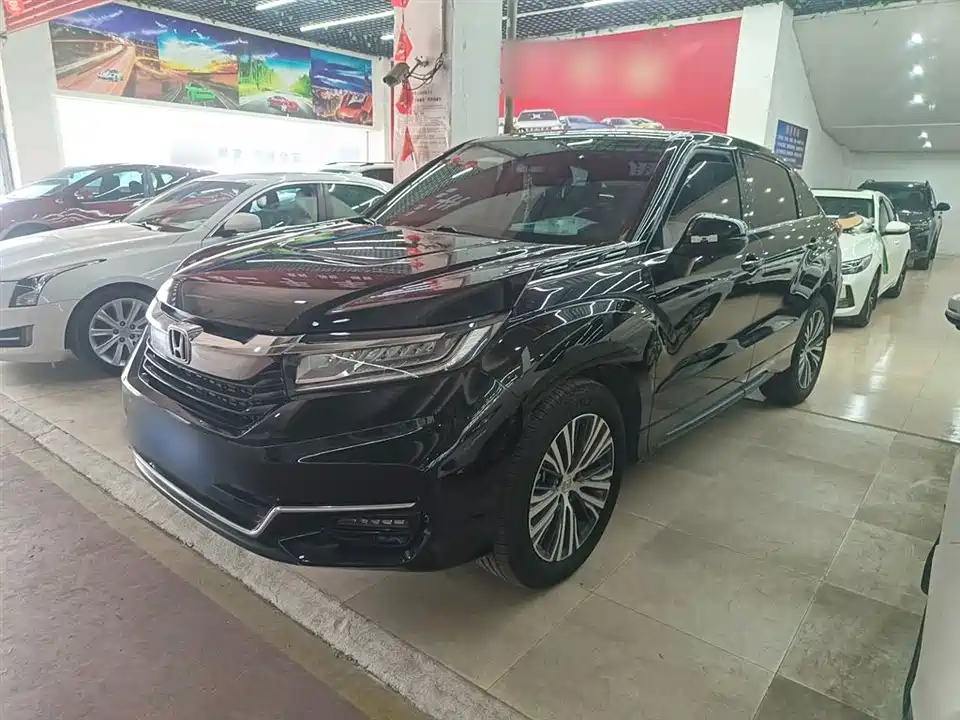Honda Crown Road