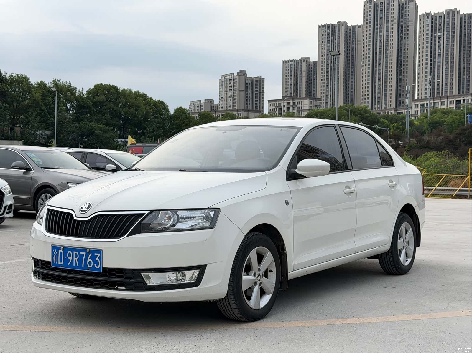 Skoda Rapid, 2017 3