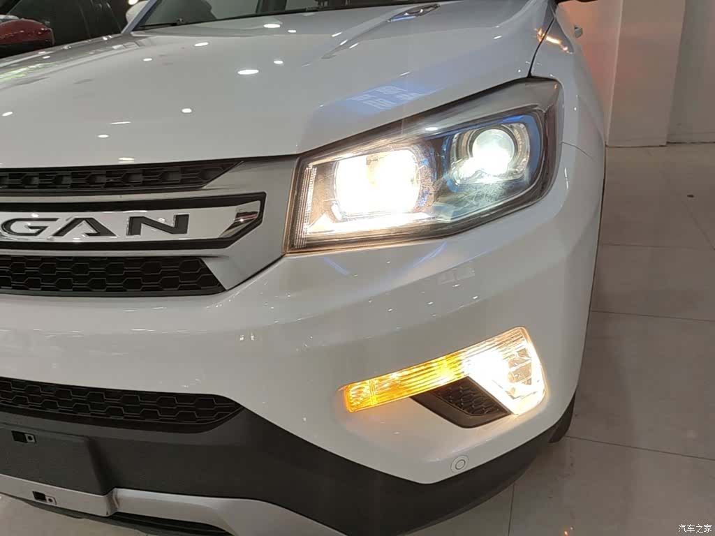 Changan CS75, 2016 24