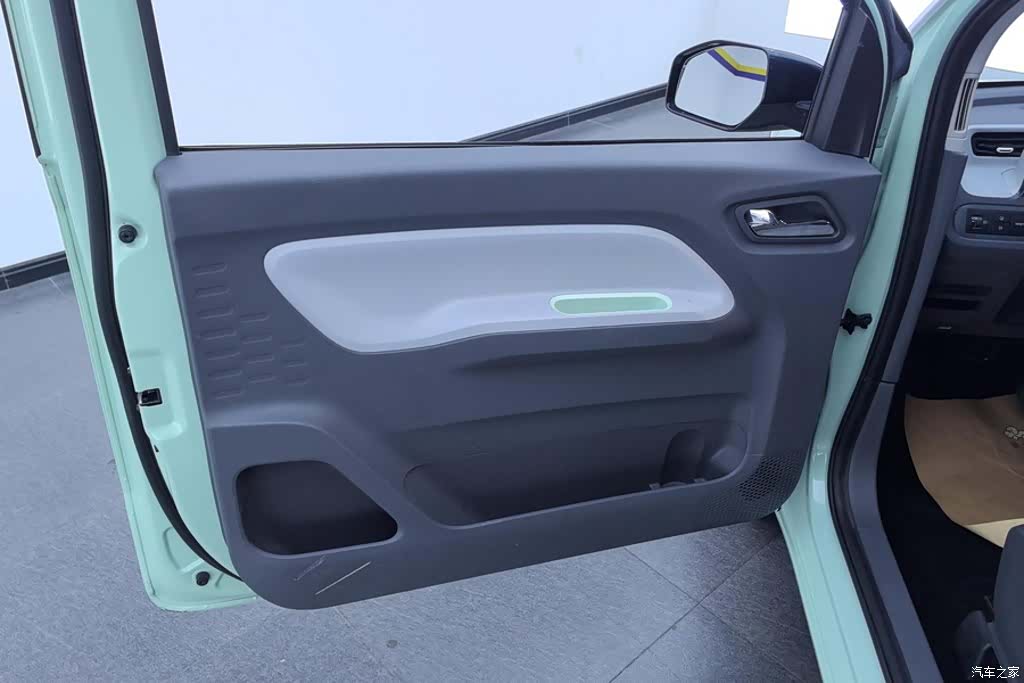 Wuling MINIEV, 2022 7