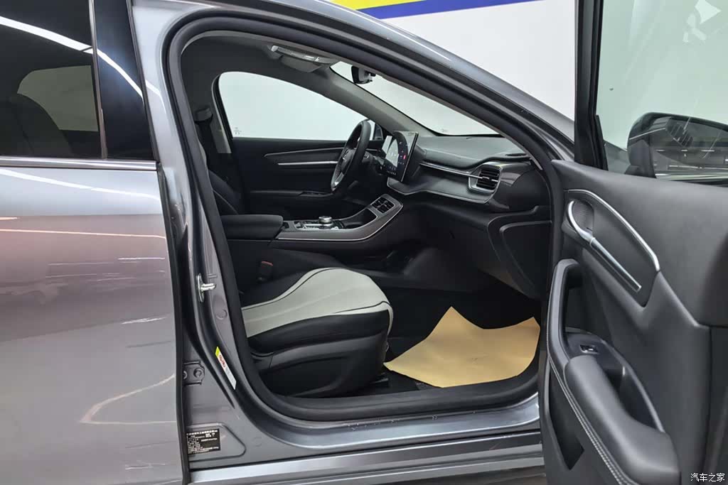 BYD Destroyer 05, 2025 8