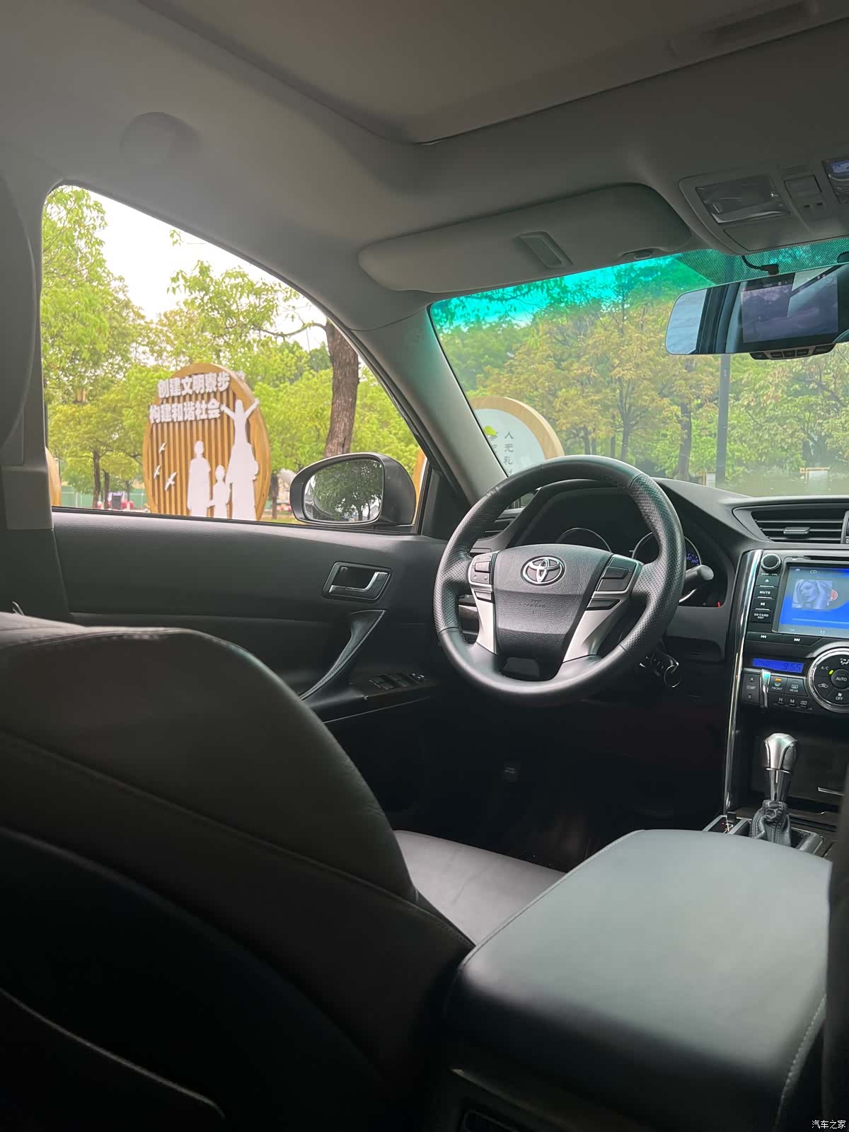 Toyota 2.5V, 2017 все фото